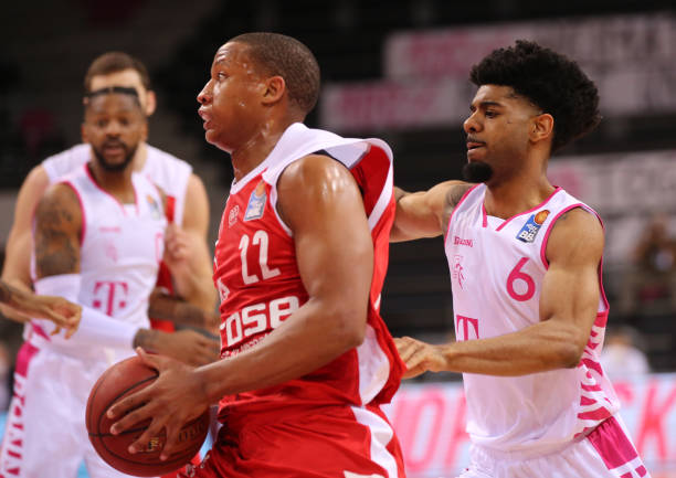 对手两次进 对手两次进