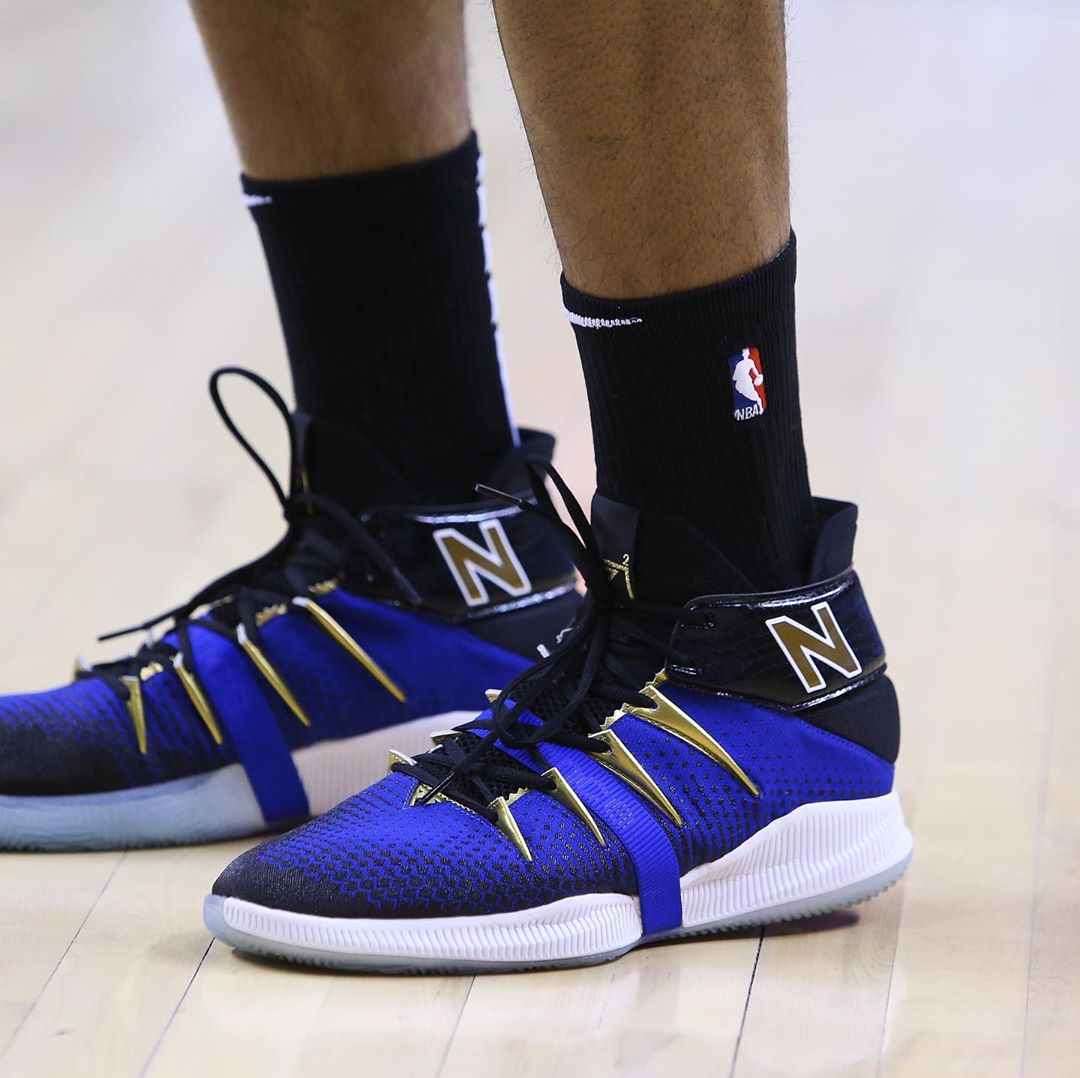 个球员之间 个球员之间