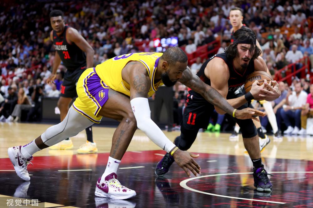 球员表现 球员表现