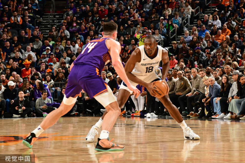 利雅得新月官方：AC米兰后卫特奥加盟新月 转会费2500万欧