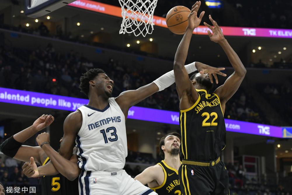 体育2023年12月03日《体育新闻》完整版